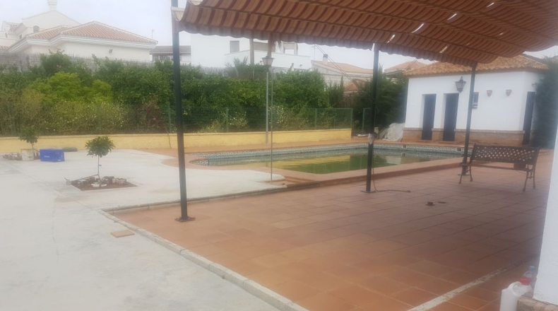 Sevilla - Mairena del Alcor - 1000m2