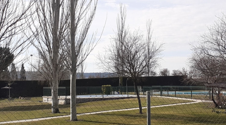 Valladolid - Renedo de Esgueva - 1000m2