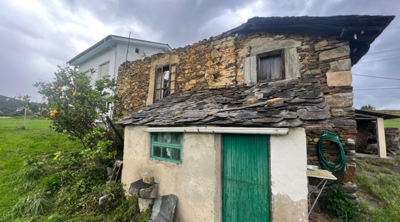 Asturias - Ribadebaxu - 7800m2