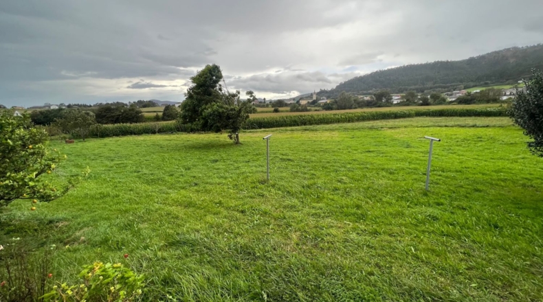 Asturias - Barceḷḷina - 2438m2