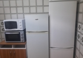 Отдельно стоящий дом с участком на продажу в городе Brenes. Фото