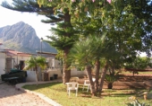 Detached villa with land for sale in Elda ref: TR14917 photo