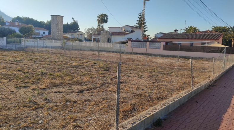 Alicante - Partida Barranquets - 553m2