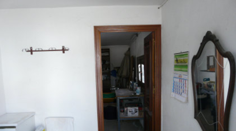 Badajoz - Almendralejo - 24000m2