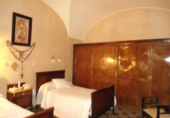 Chalet independiente con terreno en venta en Almendralejo ref: TR93389 foto