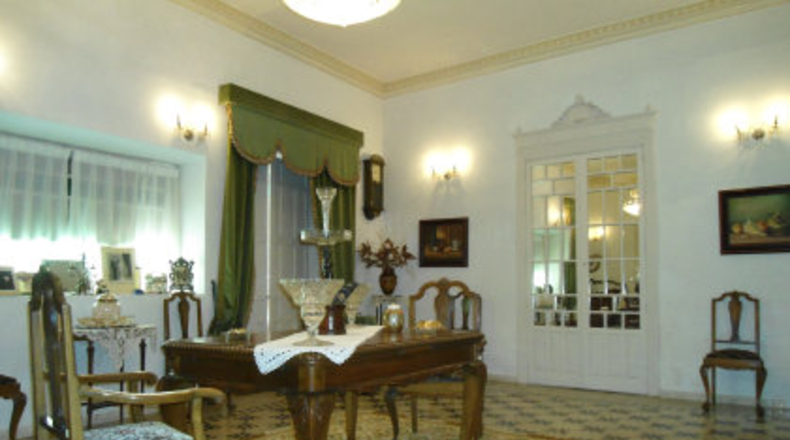 Badajoz - Almendralejo - 600m2