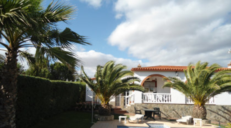 Badajoz - Almendralejo - 1100m2