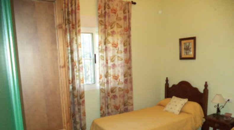 Badajoz - Almendralejo - 2148m2