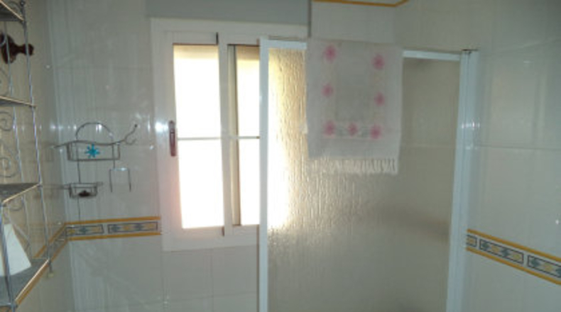 Badajoz - Almendralejo - 2148m2