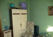 Отдельно стоящий дом с участком на продажу в городе Almendralejo. Фото