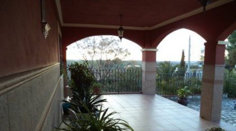 Badajoz - Almendralejo - 1400m2