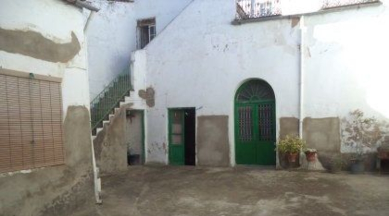 Badajoz - Almendralejo - 490m2