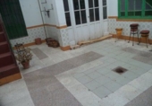 Дом с участком на продажу в городе Almendralejo. Фото