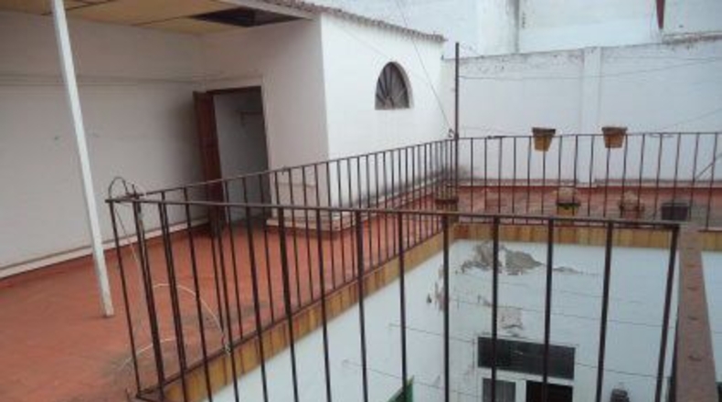 Badajoz - Almendralejo - 400m2