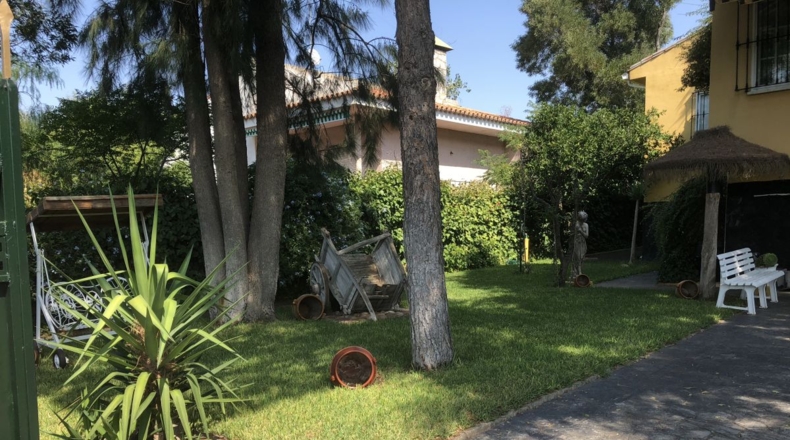 Badajoz - Almendralejo - 1600m2