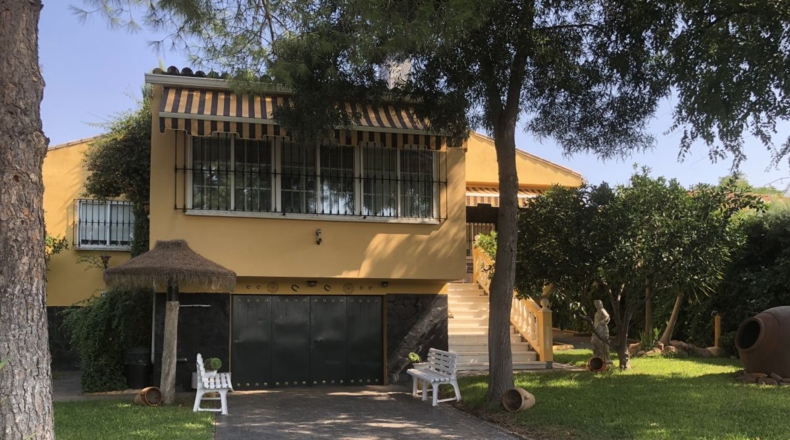 Badajoz - Almendralejo - 1600m2