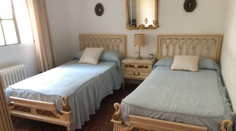 Badajoz - Almendralejo - 1600m2