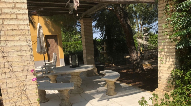 Badajoz - Almendralejo - 1600m2