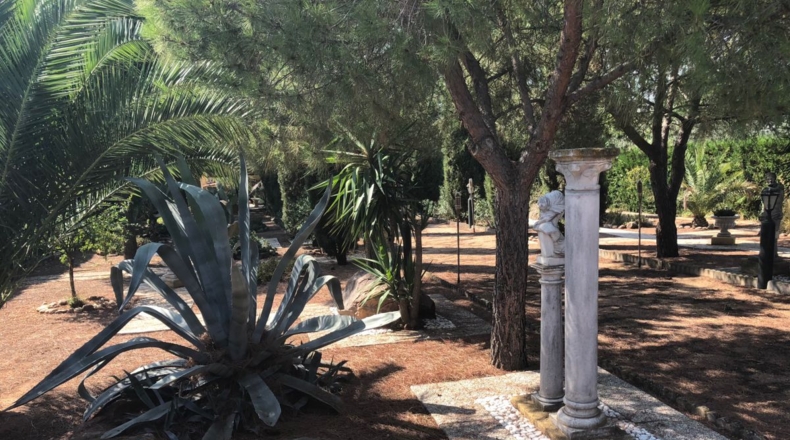 Badajoz - Almendralejo - 1600m2