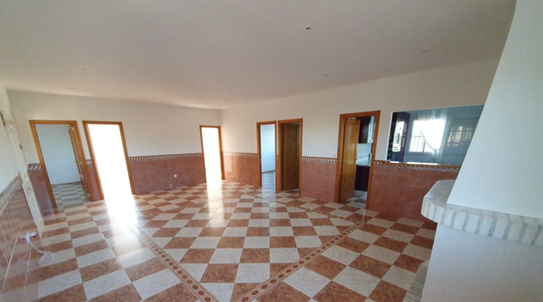 Badajoz - Almendralejo - 2000m2