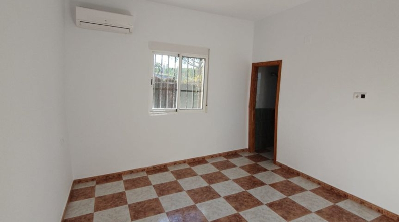 Badajoz - Almendralejo - 2000m2
