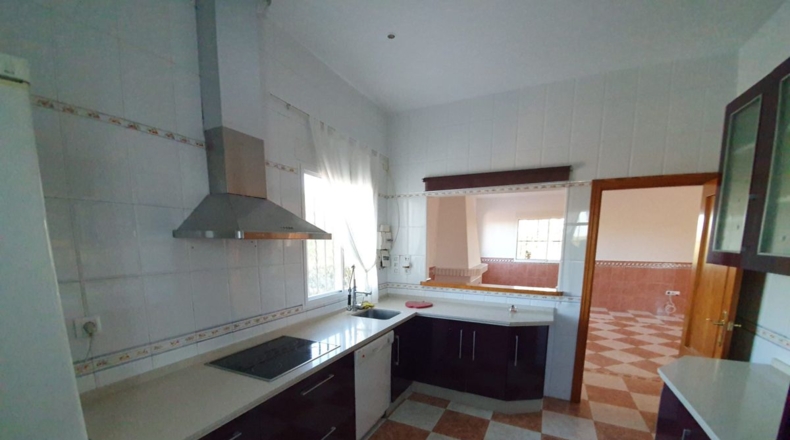 Badajoz - Almendralejo - 2000m2