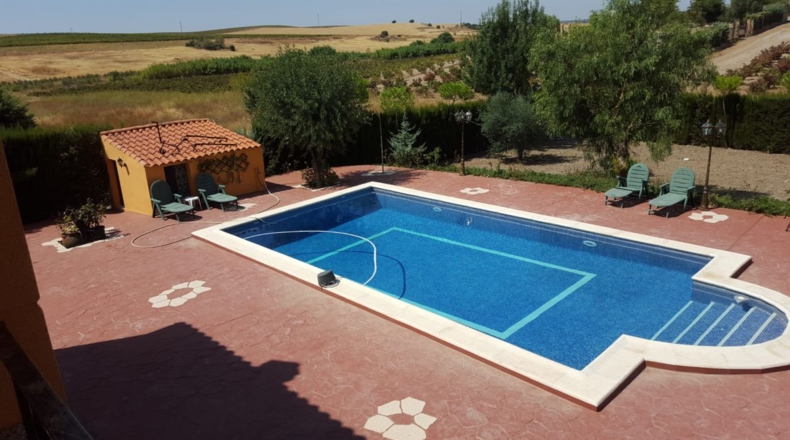 Badajoz - Almendralejo - 2000m2