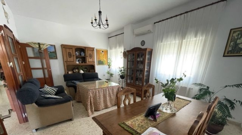 Badajoz - Almendralejo - 900m2
