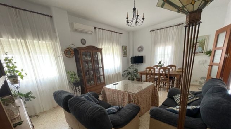 Badajoz - Almendralejo - 900m2