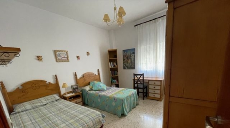 Badajoz - Almendralejo - 900m2