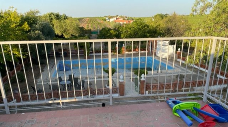 Badajoz - Almendralejo - 4540m2