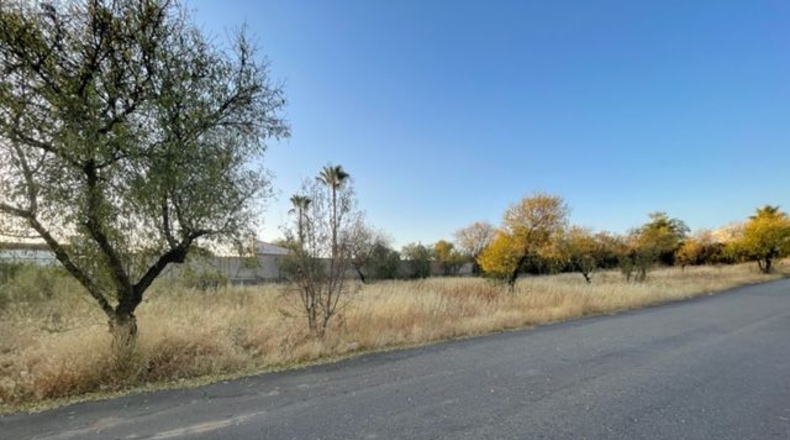 Badajoz - Almendralejo - 4540m2