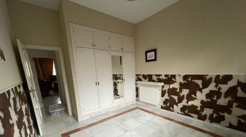 Badajoz - Almendralejo - 1200m2