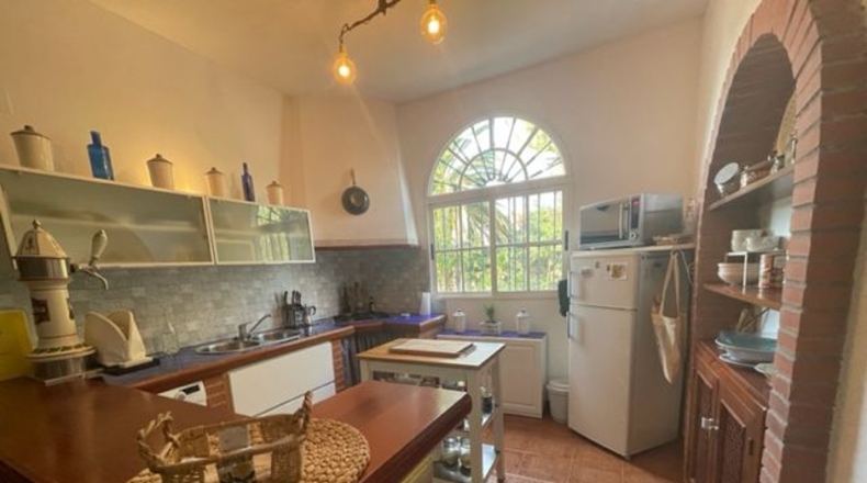 Badajoz - Almendralejo - 1200m2