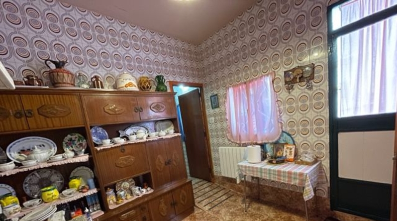 Badajoz - Almendralejo - 200m2