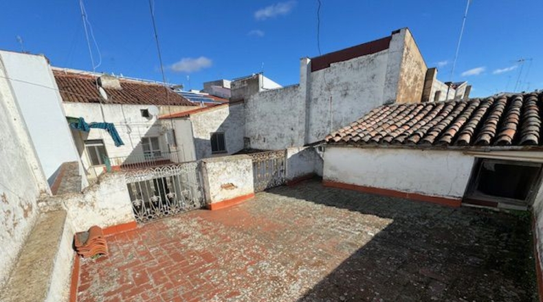 Badajoz - Almendralejo - 286m2