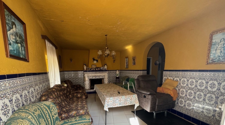 Badajoz - Almendralejo - 4150m2
