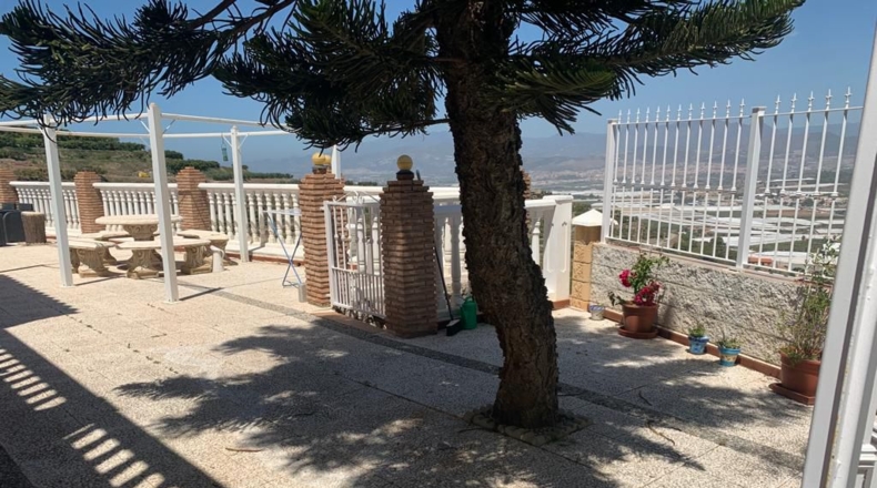 Granada - Puntalón - 14266m2