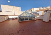 Дом с участком на продажу в городе Motril. Фото