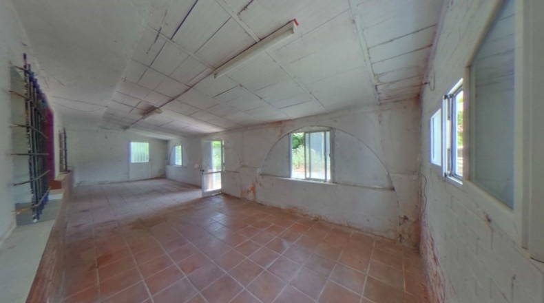 Comunidad de Madrid - La Besana - 900m2