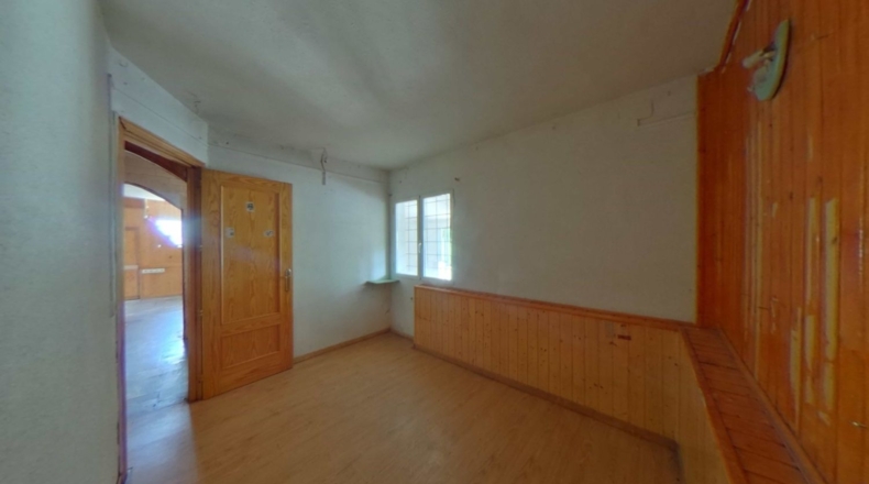 Comunidad de Madrid - La Besana - 900m2