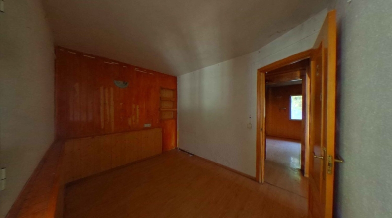 Comunidad de Madrid - La Besana - 900m2