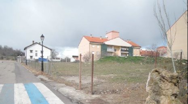 Comunidad de Madrid - La Cabaña - 13657m2