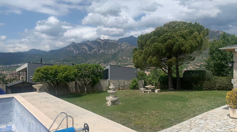 Barcelona - Berga - 1836m2