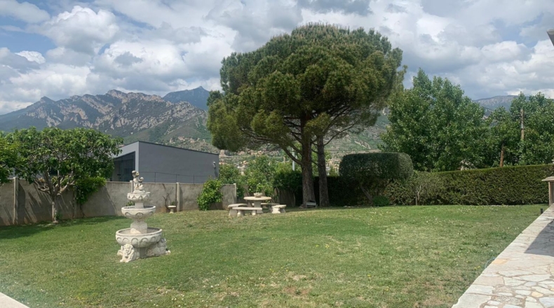 Barcelona - Berga - 1836m2