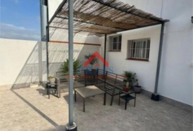 Utrera 225&nbsp;м²