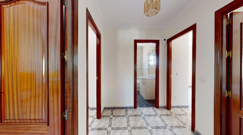 Málaga - Alhaurín de la Torre - 500m2