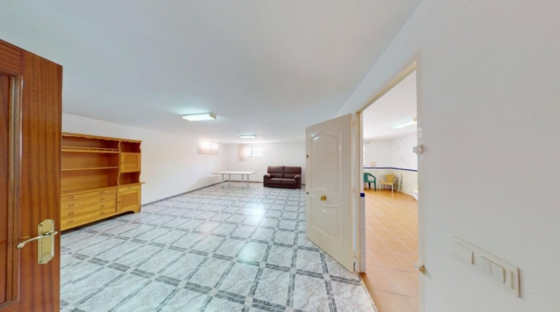 Málaga - Alhaurín de la Torre - 500m2