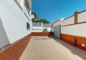Xalet independent amb terreny en venda a Alhaurín de la Torre ref.: TR278100 foto