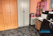 Таунхаус с участком на продажу в городе Mollet del Vallès. Фото